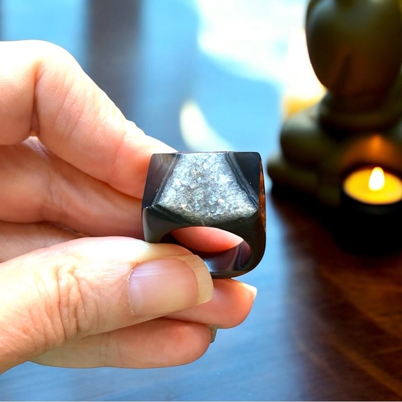 Black Sardonyx Geode Druzy Ring - Picture 8 of 10
